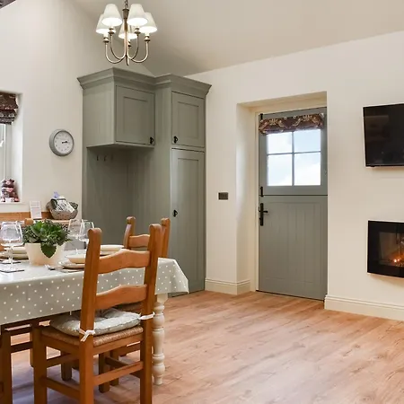 The Piggery-ukc6665 Natland